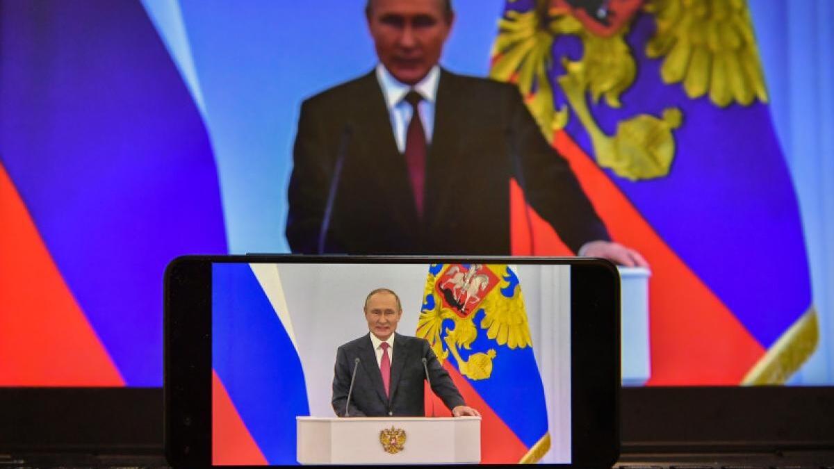 putin-a-promulgat-anexarea-regiunilor-ucrainene_91705400