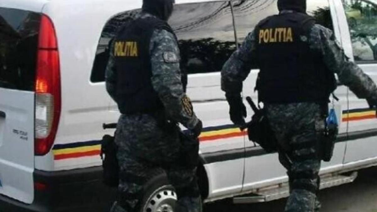 perchezitii-in-patru-judete--dupa-agresarea-unui-suporter-fcsb_84798200