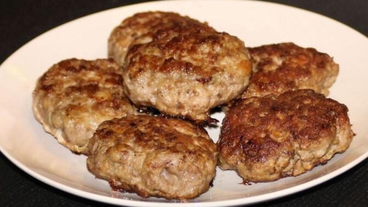 ingredientul-care-face-chiftele-suculente--nu-l-ai-mai-folosit-pana-acum_39585800