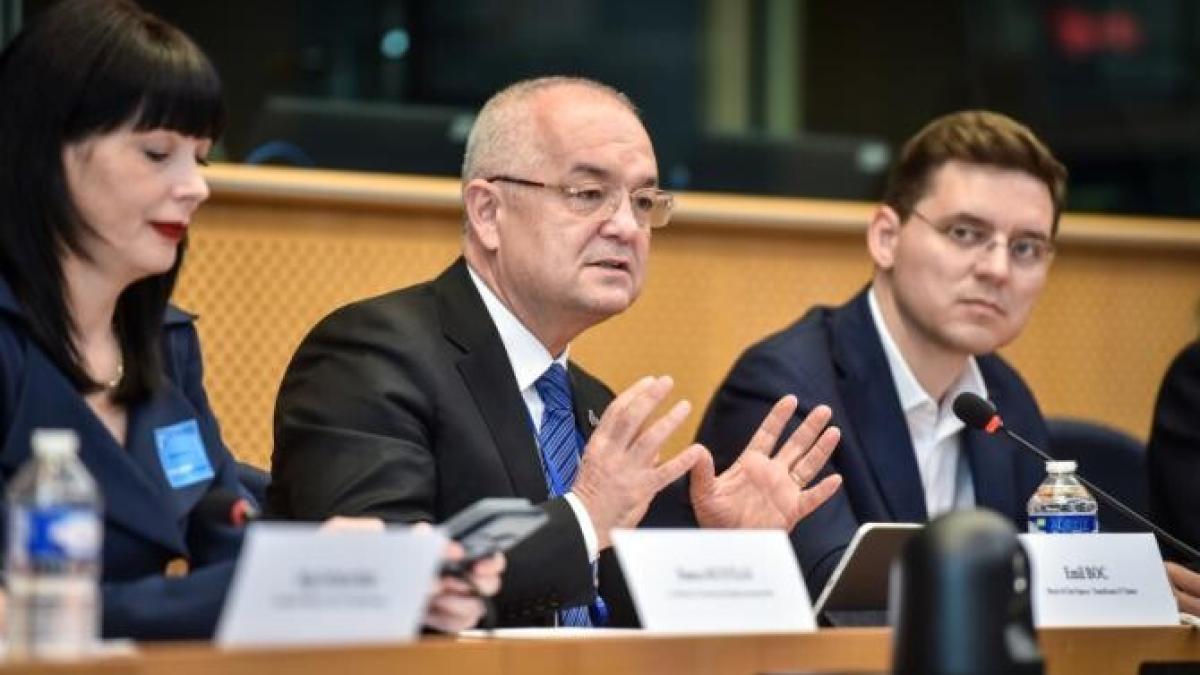 boc--despre-digitalizare--la-romanian-digital-day--in-parlamentul-european-ca-tara--avem-o-problema--avem-4-milioane-de-romani-care-lucreaza-in-afara-romaniei_94592700