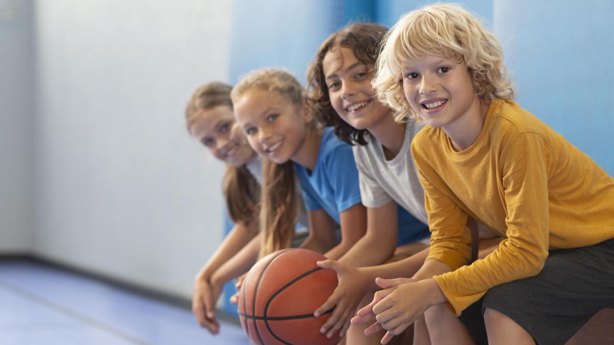 elevi-scutiti-educatie-fizica_16023800