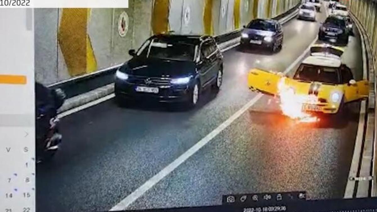 incendiu_pasaj_unirii_cpv_47688800