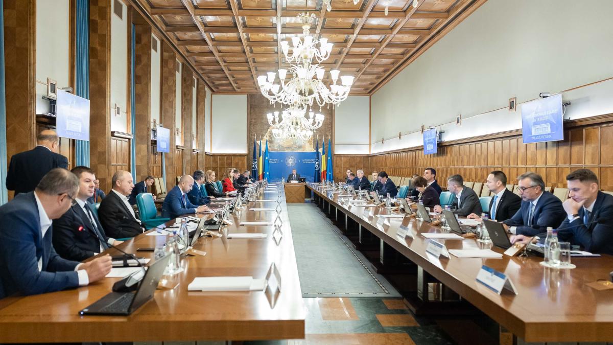 guvern_sedinta_centru_optica_gov_39076400