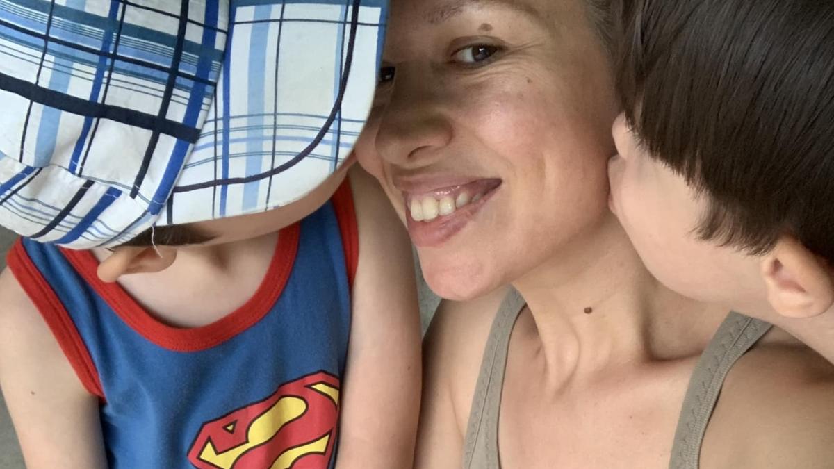 cum-au-reactionat-baietii-cristinei-balan-cand-au-aflat-ca-vor-avea-o-sora-mereu-o-aduc-in-discutie_41884200