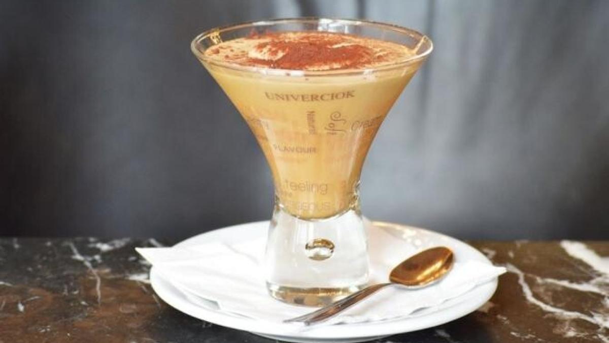 desert-din-cafea--gata-in-4-minute--fara-frisca-si-fara-gelatina_77482800