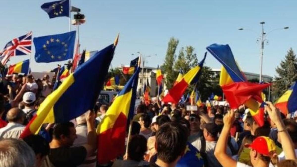 confederatia-sindicala-nationala-meridian-iese--maine--in-strada--miting-in-fata-guvernului--iata-principalele-revendicari_81901000