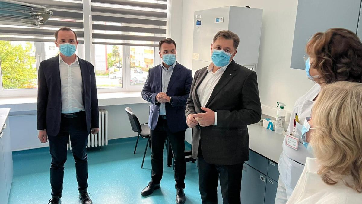 alexandru-rafila-1prc--din-totalul-cazurilor-externate-sunt-infectii-asociate-asistentei-medicale--lucram-ca-ele-sa-se-poata-raporta_27243900