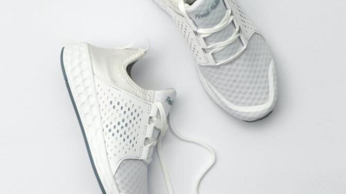 nu-faceti-niciodata-aceste-greseli-atunci-cand-puneti-adidasii-in-masina-de-spalat_20395500