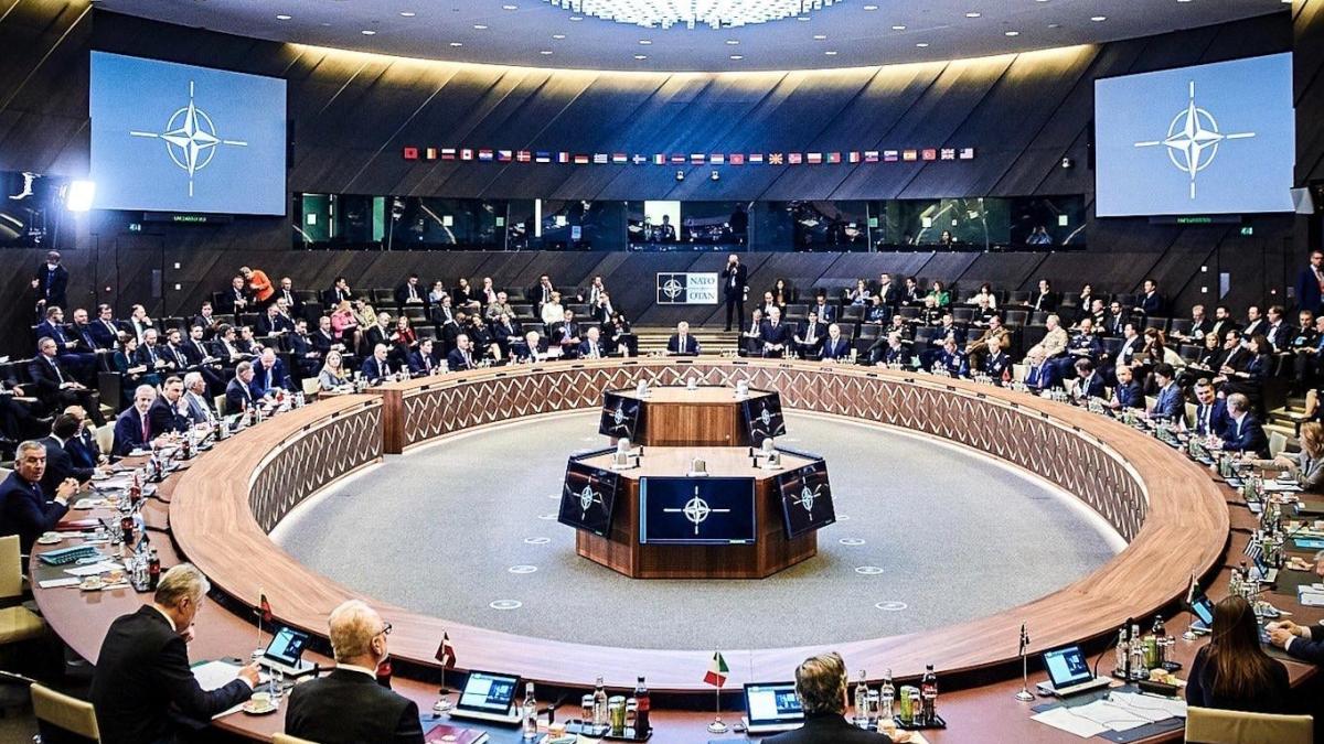 nato-reuniune-bucuresti_69325400