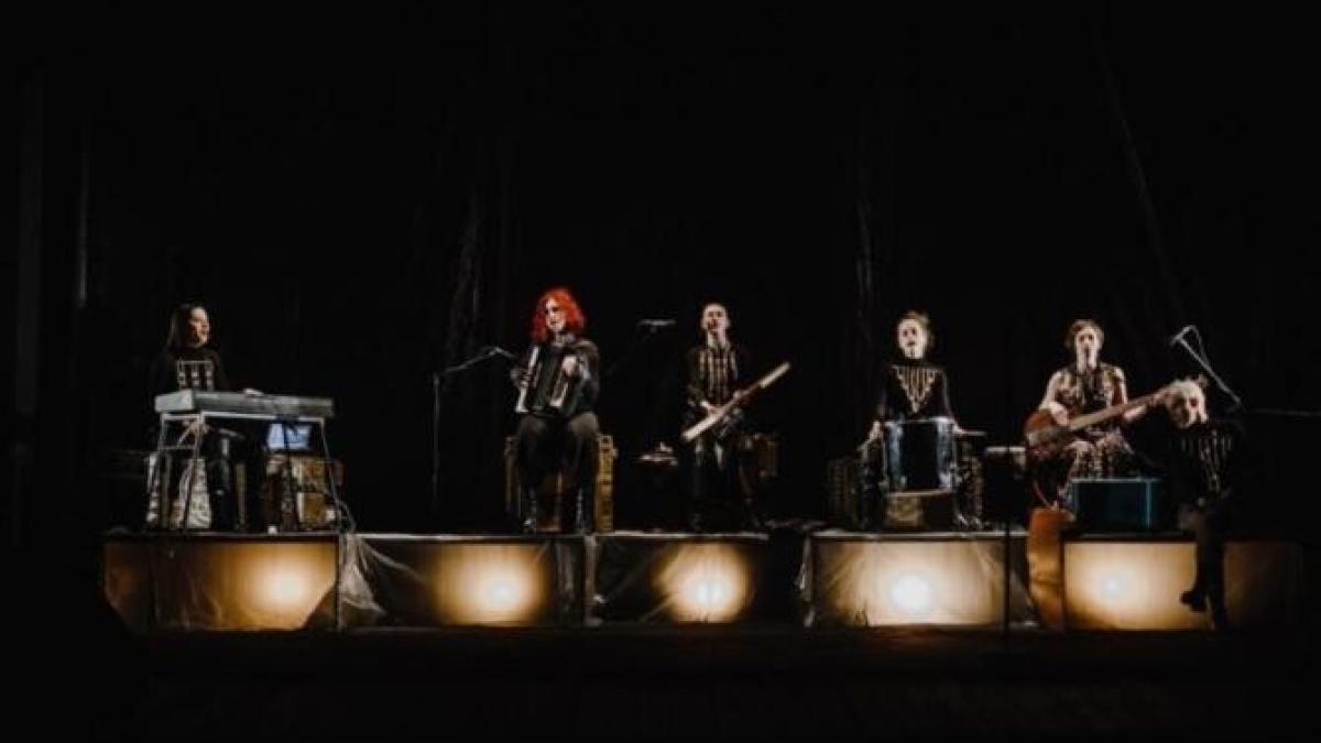 festivalul-national-de-teatu-2022--zece-productii-internationale-vor-incerca-sa-cucereasca-spectatorii_26133200