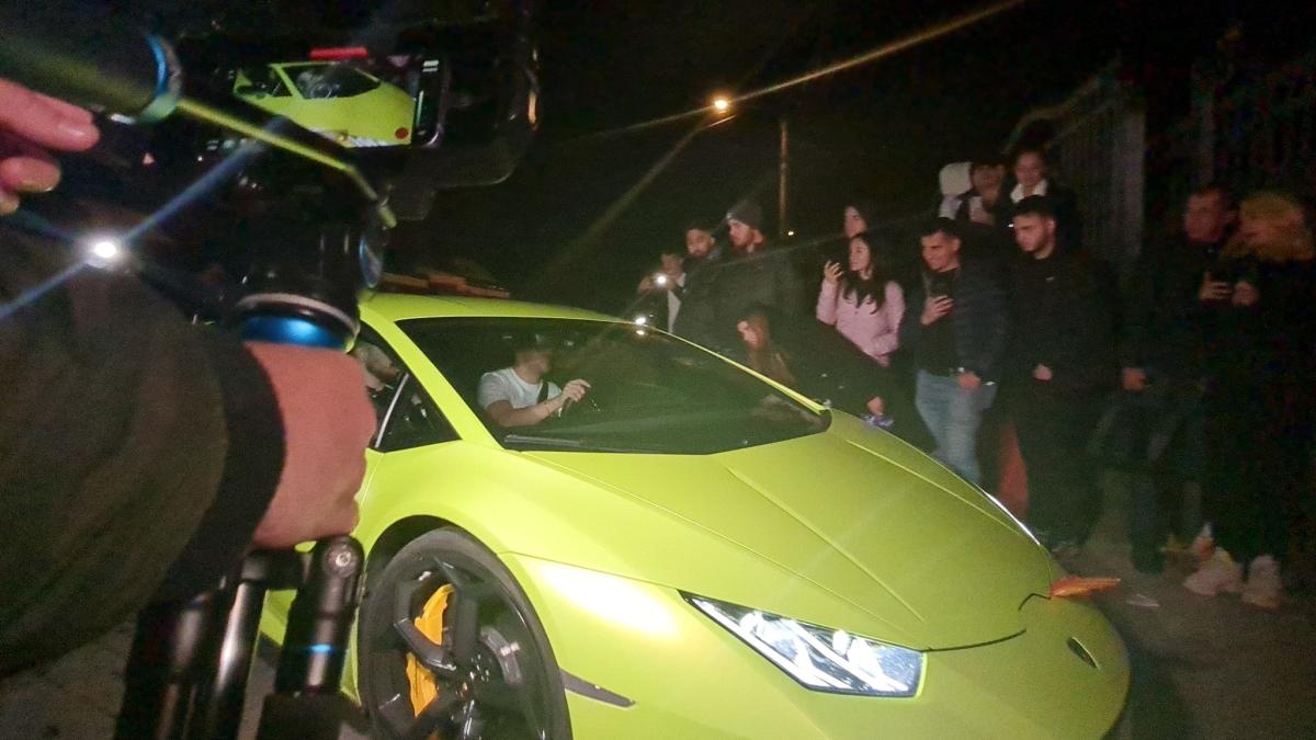 update-un-vlogger-roman-a-incercat-sa-intre-la-petrecere--petrecere-de-halloween-la-castelul-bran-galerie-foto-1_60355200