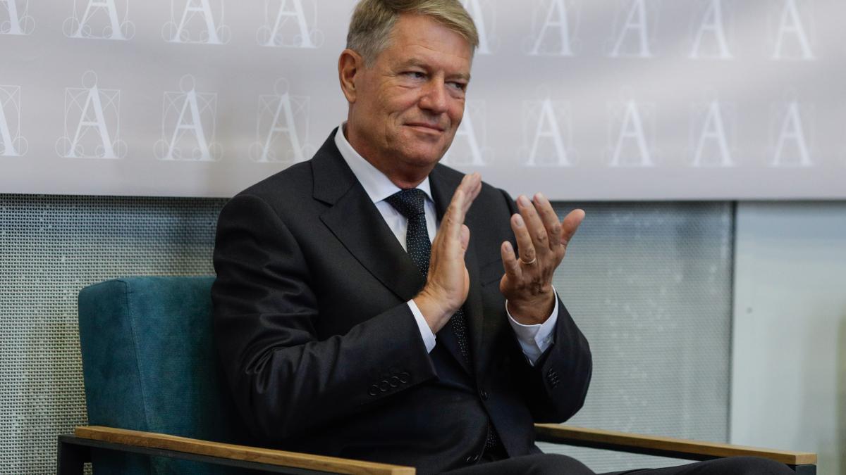 klaus-iohannis-id203812_inquam_photos_octav_ganea_65551500