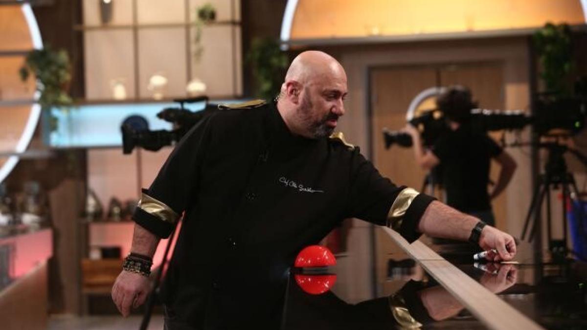 chef-scarlatescu-foloseste-amuleta_48434800