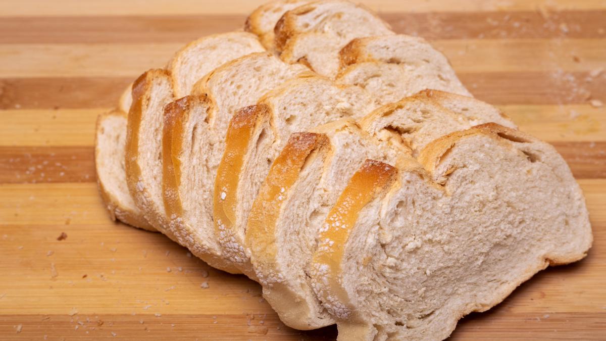 paine-de-casa-moale-si-pufoasa--cea-mai-buna-reteta_69124800