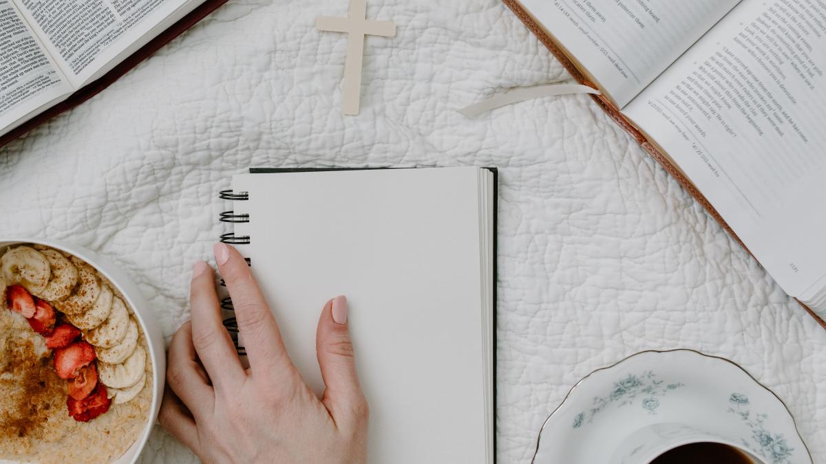 calendar-crestin-ortodox--sarbatoare-2-noiembrie-2022_28554200