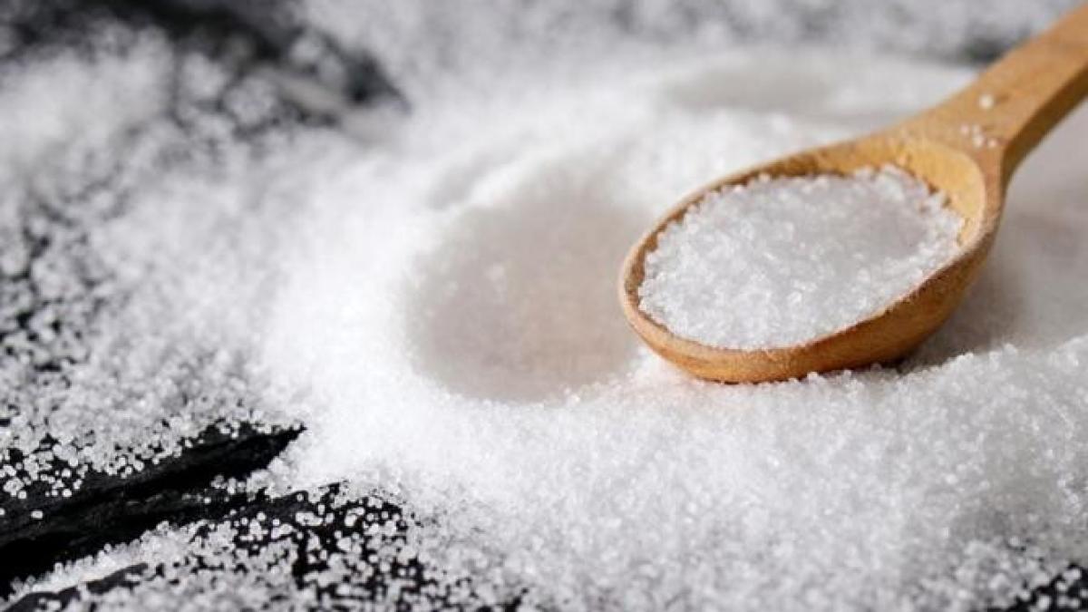 sarea-grunjoasa-spala--curata-si-degreseaza-toata-casa---ieftin--usor-si-eficient_48957900