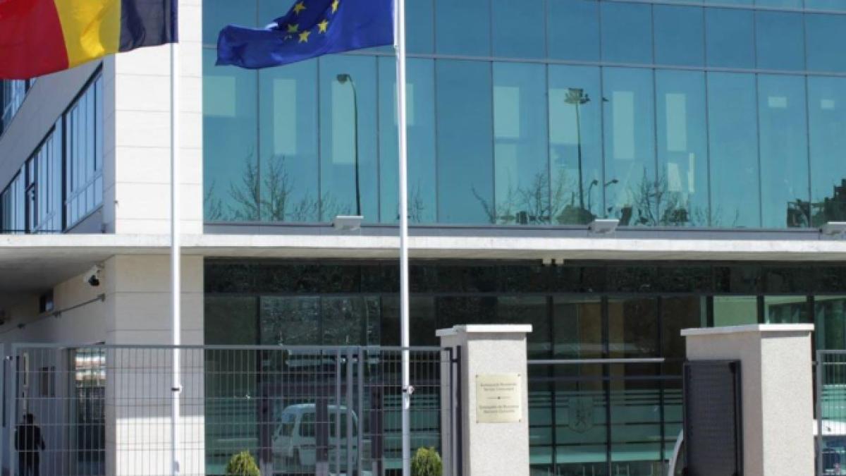 ambasada-romaniei-in-spania--anunt-important-pentru-romanii-din-insulele-canare_14762300