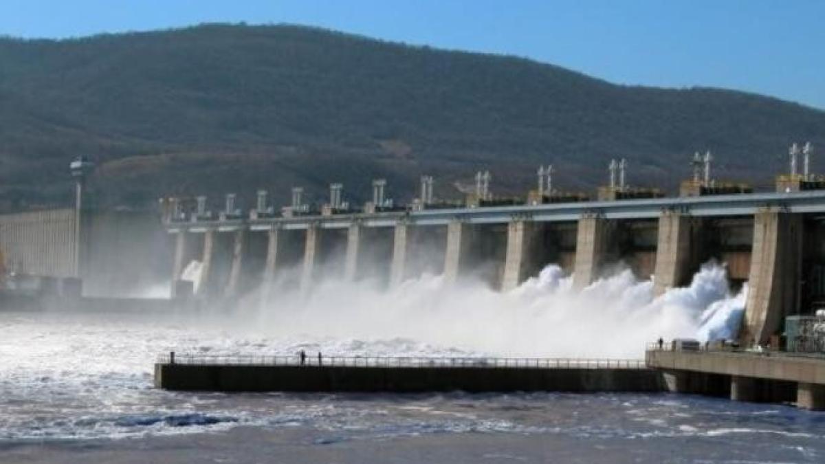 hidroelectrica-ar-putea-incheia-contracte-directe-cu-marii-furnizori--iata-in-ce-conditii_24672300