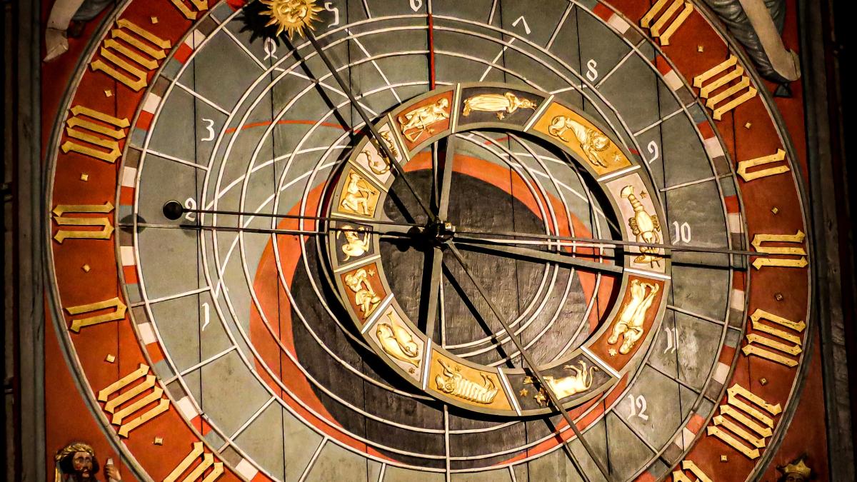 schimbare-uriasa-pentru-patru-zodii--destinul-li-se-va-schimba-in-2023_23620700