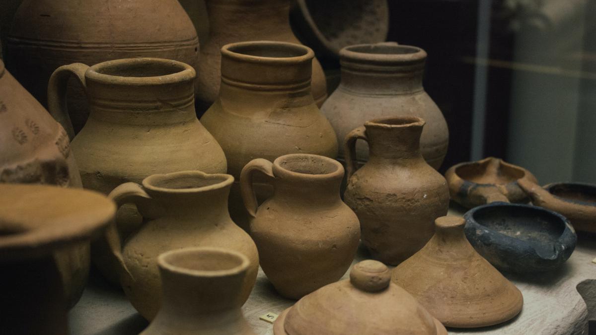 10-ani-de-inchisoare-pentru-un-dealer-de-antichitati--ar-fi-condus--de-fapt--o-banda-de-jefuitori_09330000