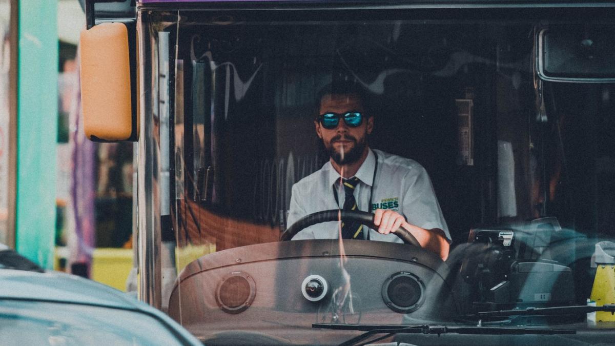 un-sofer-de-autobuz-se-pune-pe-tiktok_14387800