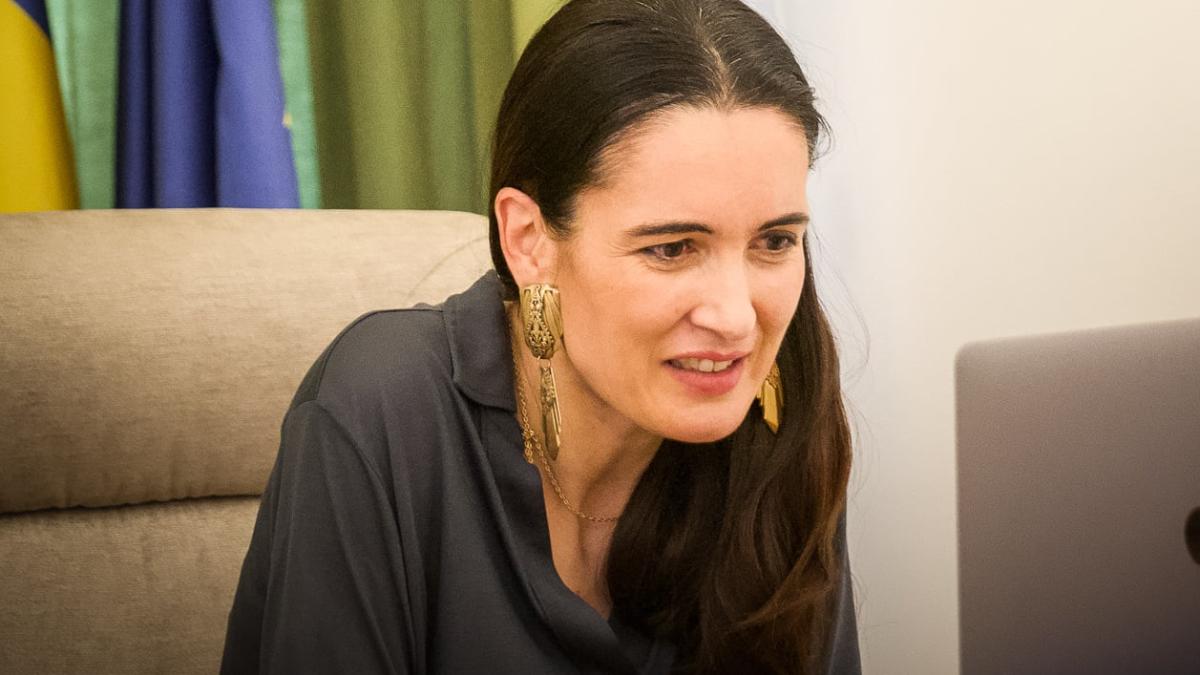 usr-o-apara-pe-armand--gidei-daca-era-primar-pnl-sau-psd--tipau--se-dadea-cu-capul-de-ciment--sunt-din-ce-in-ce-mai-putini-si-mai-disperati-2_80757500