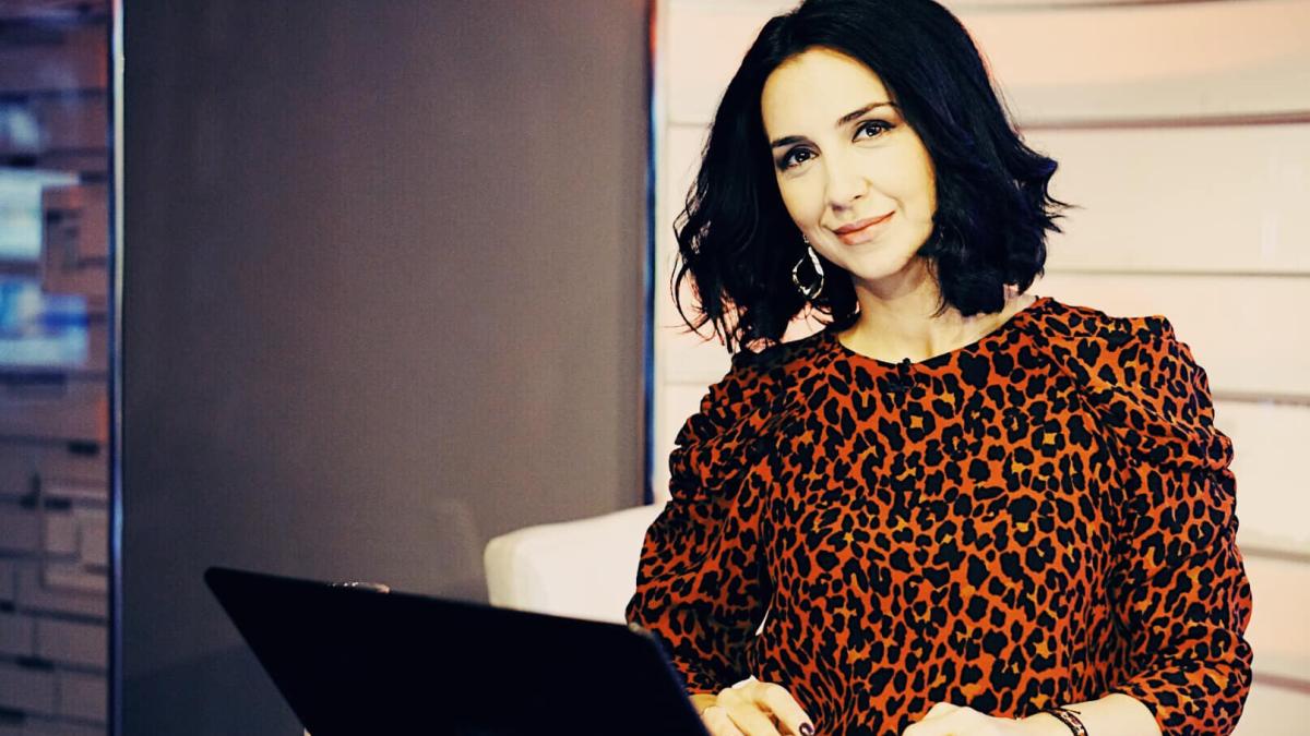 emma-zeicescu--din-nou-fata-camerelor--la-dcnews-tv_33359900