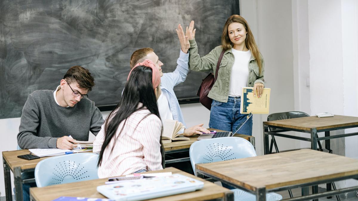 consiliere-in-cariera-pentru-elevii-din-bucuresti_04456400