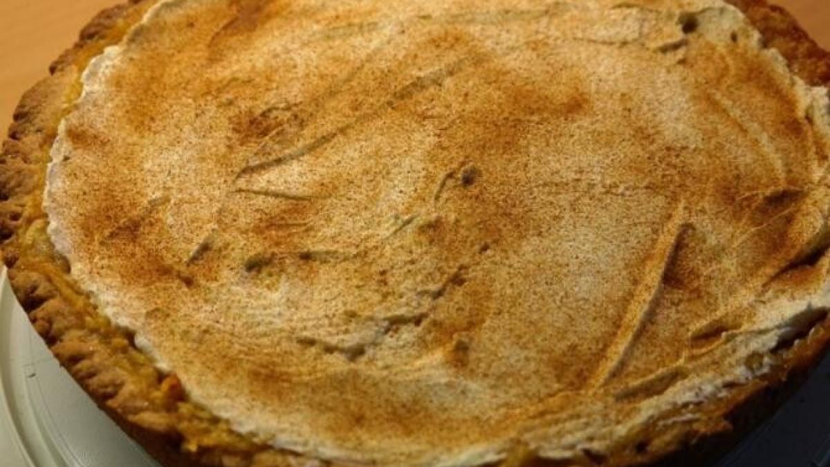 chec-de-post-cu-apa-calda--in-loc-de-lapte--este-gata-intr-o-clipa-si-are-doar-170-de-calorii_64924300