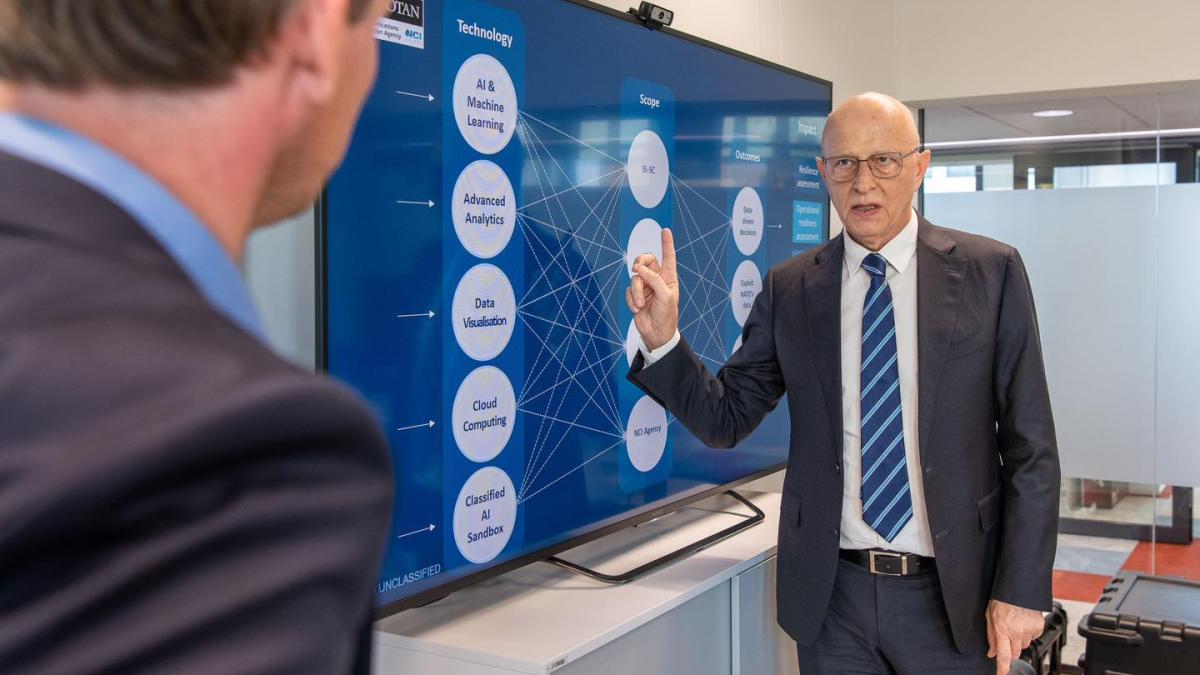 mircea_geoana_politica_romania_fb_44369800