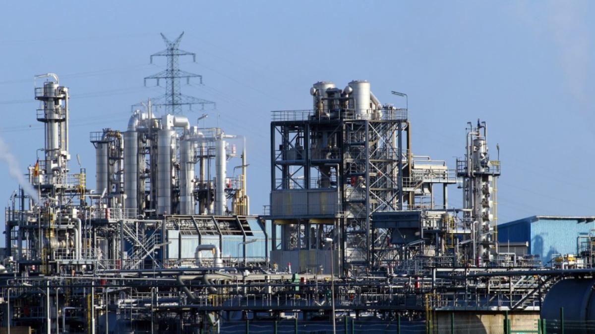 apel-catre-ucraineni-sa-paraseasca-tara-din-cauza-penelor-de-curent--situatia-energiei-electrice--la-nivel-critic_34862800