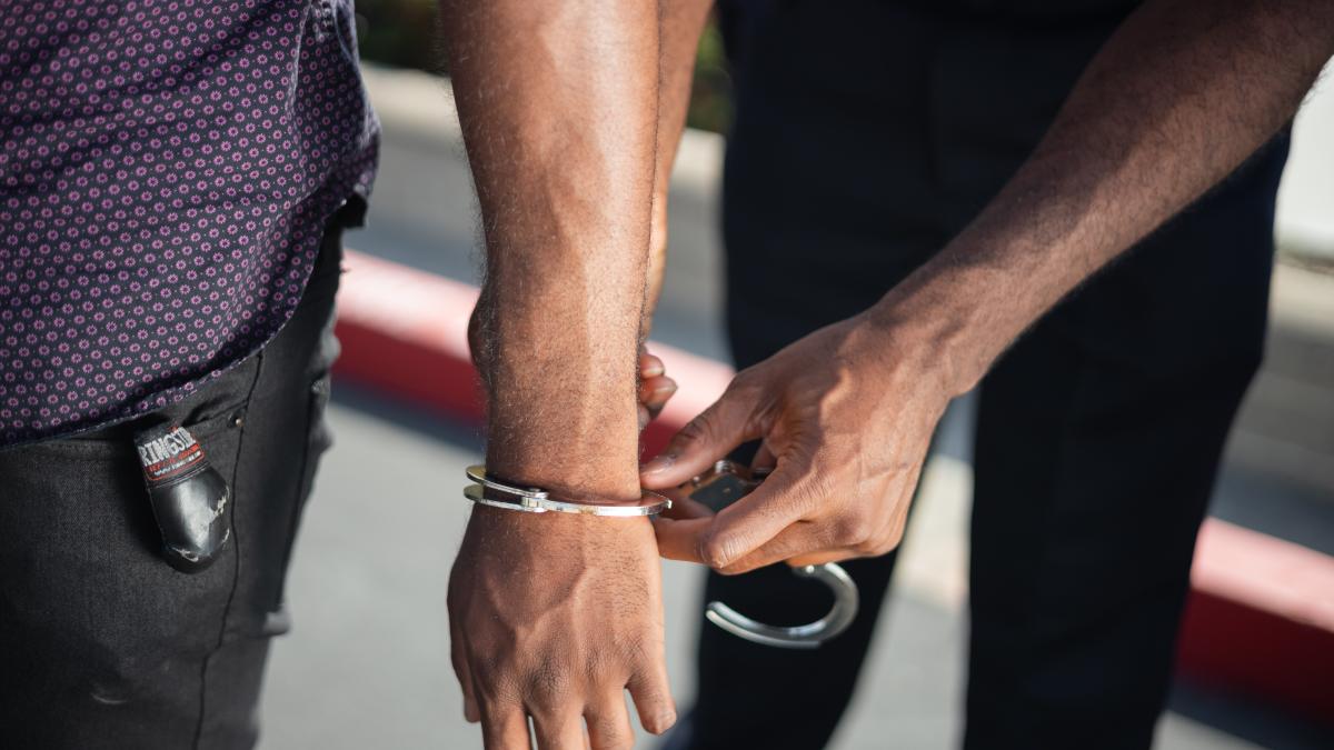 jucatori-de-la-fcu-craiova-au-fost-arestati_29685200