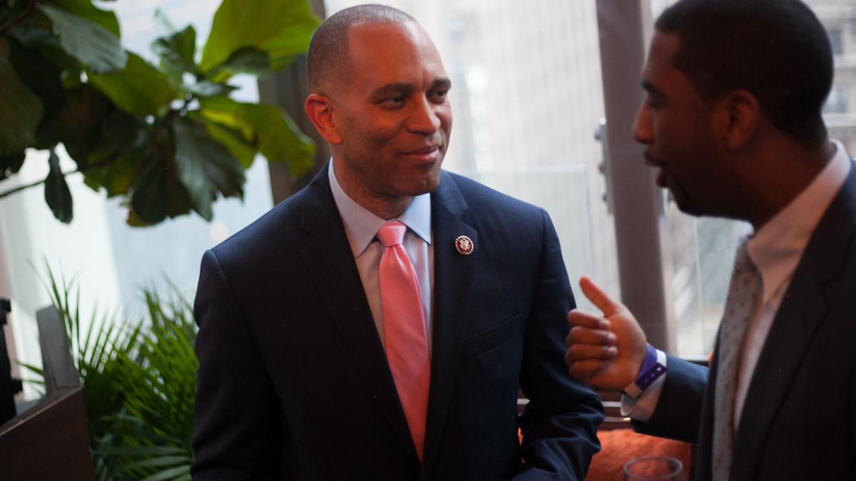 hakeem-jeffries-si-a-lansat-candidatura-pentru-a-deveni-liderul-democratilor-in-camera-reprezentantilor_69535500