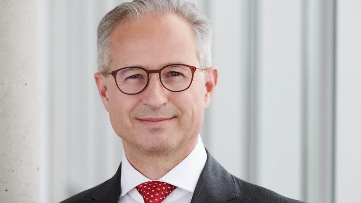 alfred-stern_24574200