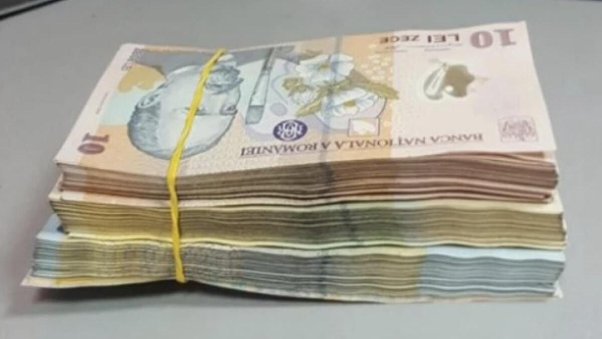 daniel-gheorghe-rusu--deputat-ales-pe-listele-aur--amendat-penal-cu-40-000-lei-pentru-postari-pe-retelele-de-socializare_87040000