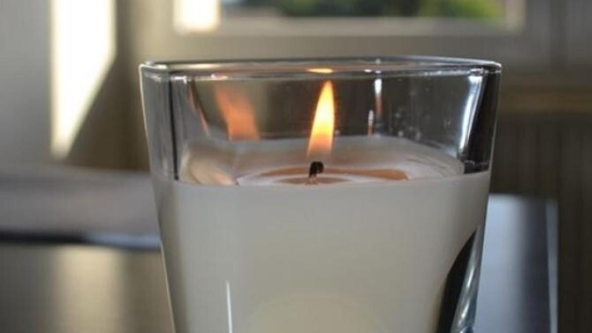 cum-se-face--rapid-si-usor--o-lumanare--fara-parafina--ceara-si-substante-chimice_19788100