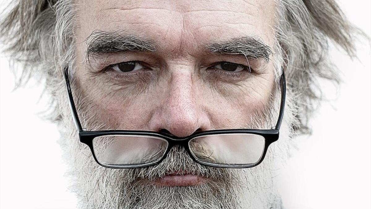 barbat-batran-femei_55997400