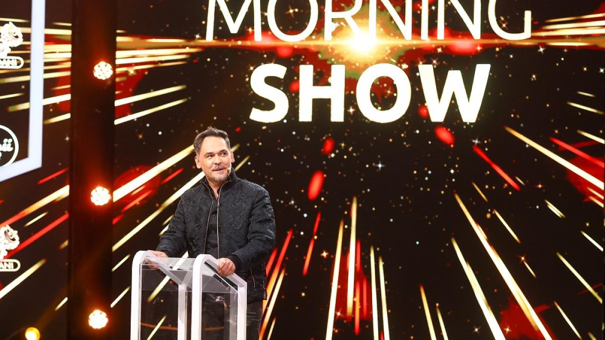 razvan-simion--razi-cu-rost---ziua-antenei_02406600