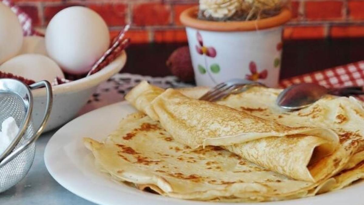 clatite-de-post--fara-oua-si-fara-lapte--reteta-unui-desert-usor-si-delicios_09698500