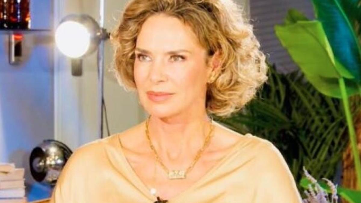 mirela-vasadi_69912300