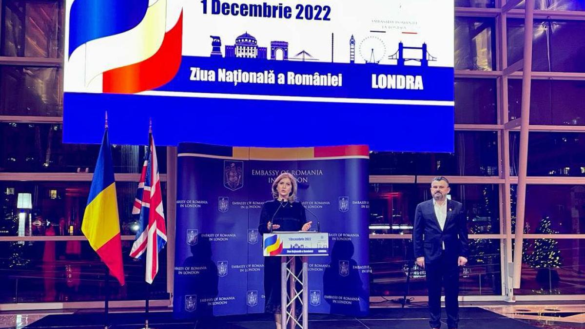 romani-in-londra-1_73428300