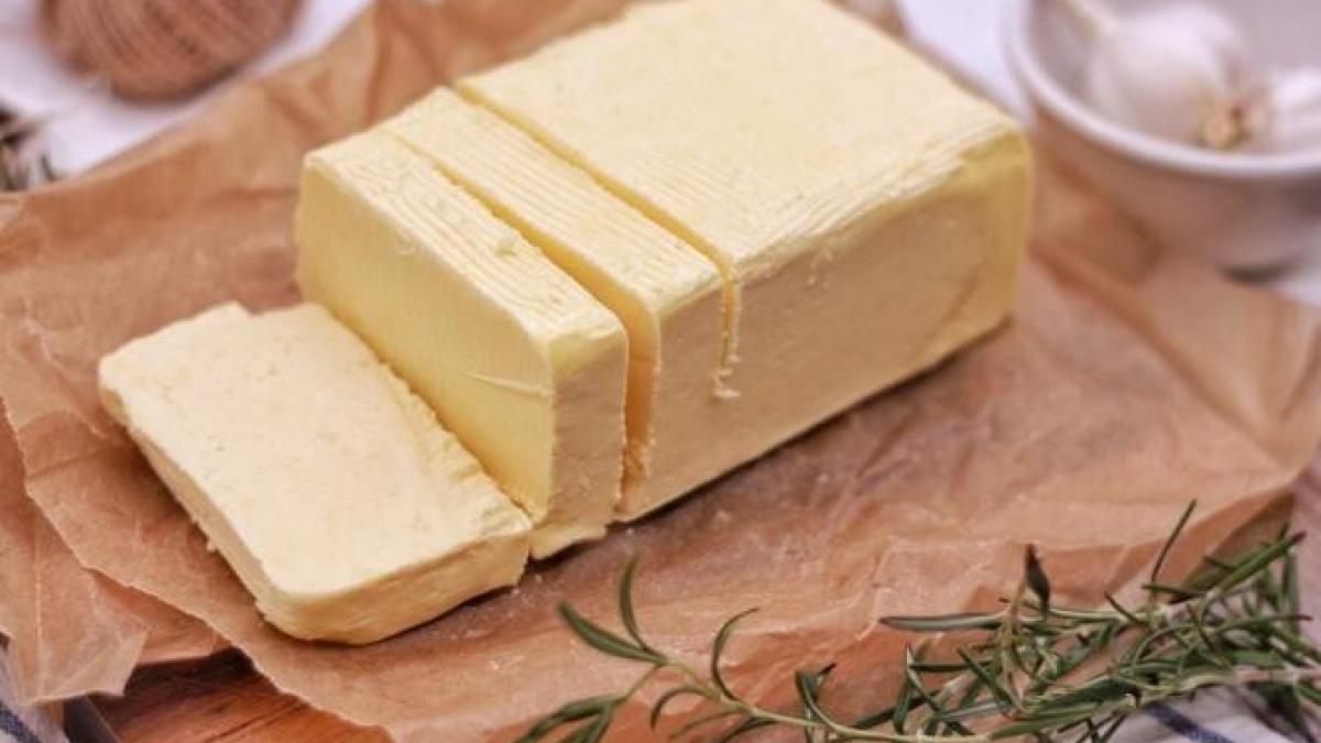 unt--preparat-acasa--cum-sa-faci-un-produs-natural-dintr-un-singur-ingredient_07762500