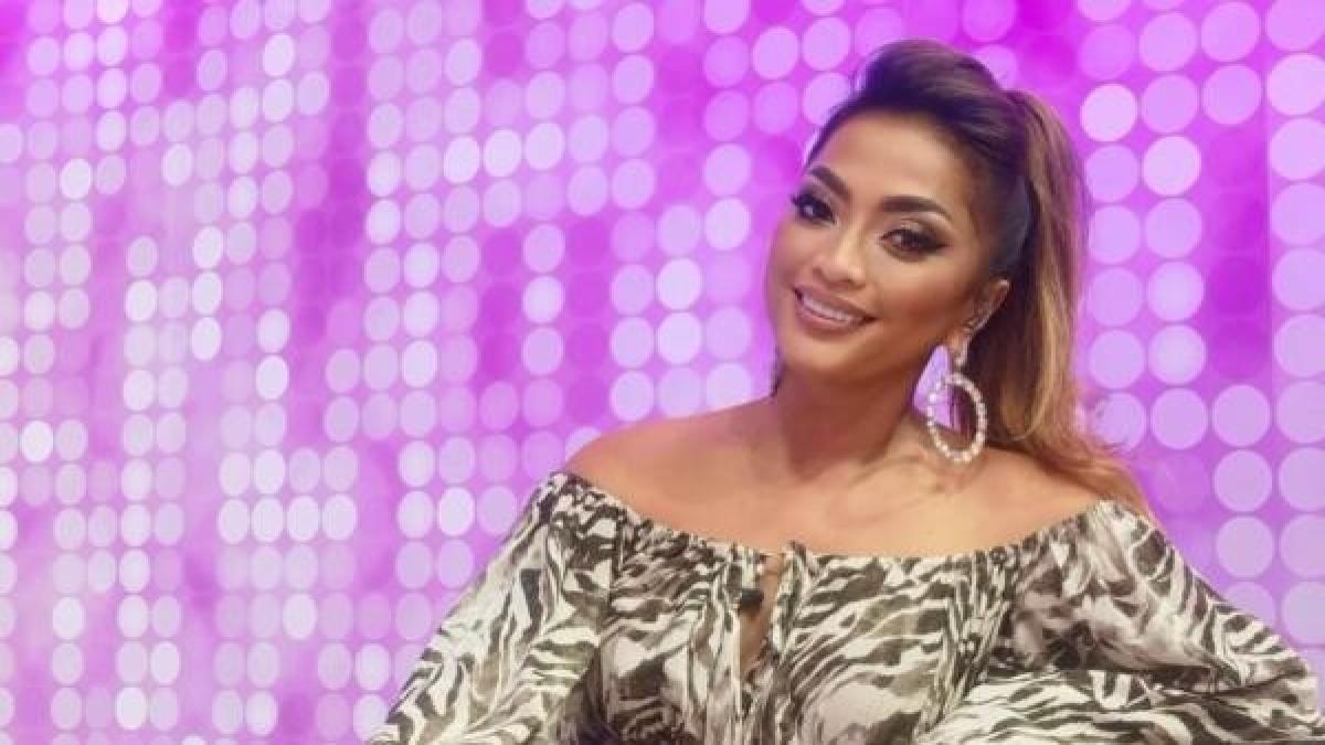 bella-santiago-pleaca-de-la-kanal-d_70443600_16123300