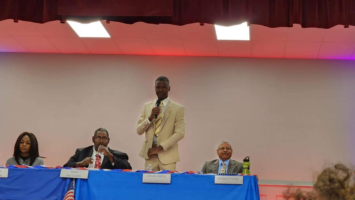 jaylen_smith_sua_primar_fb_31730800