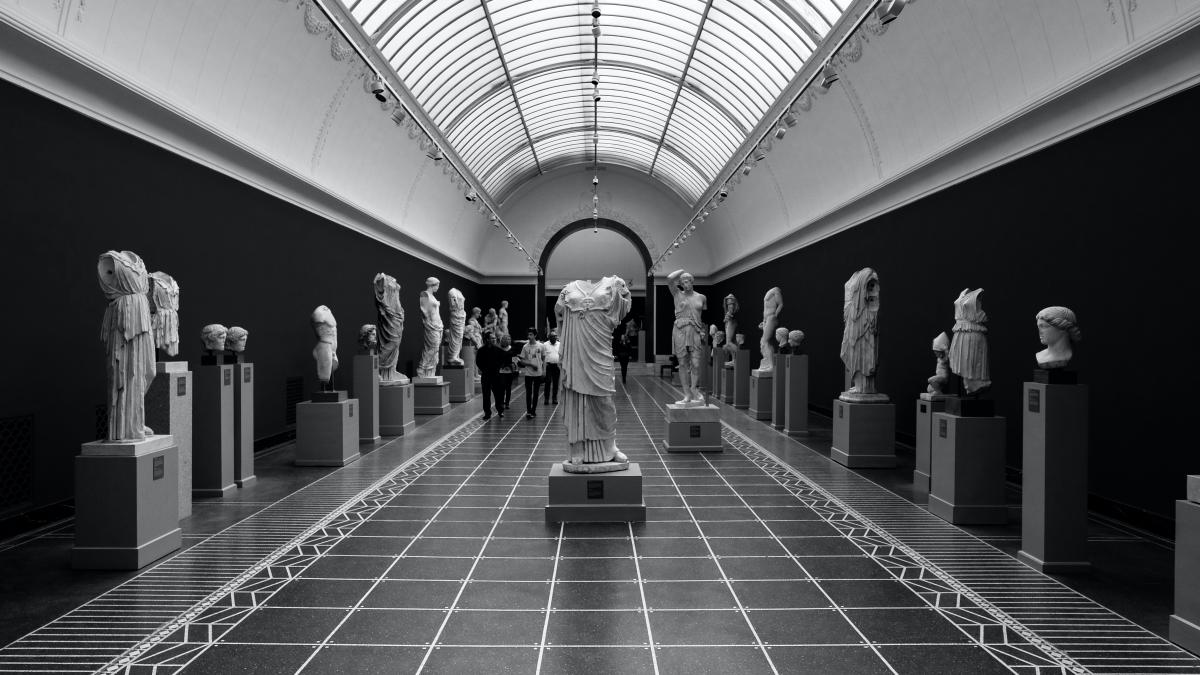 pexels-shvets-anna-2570059_88892000