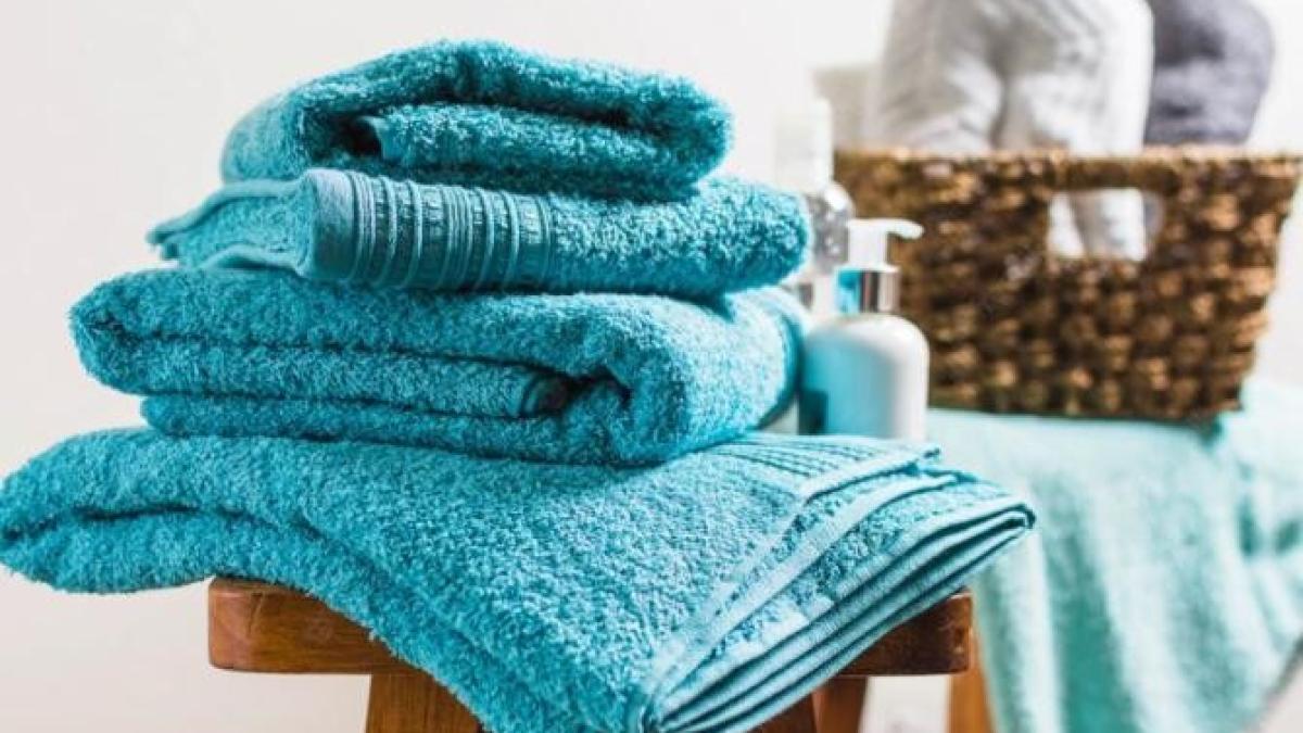 prosoapele-vor-fi-moi-ca-si-cum-abia-au-fost-cumparate--adaugati-doua-ingrediente-in-timp-ce-le-spalati_90115500