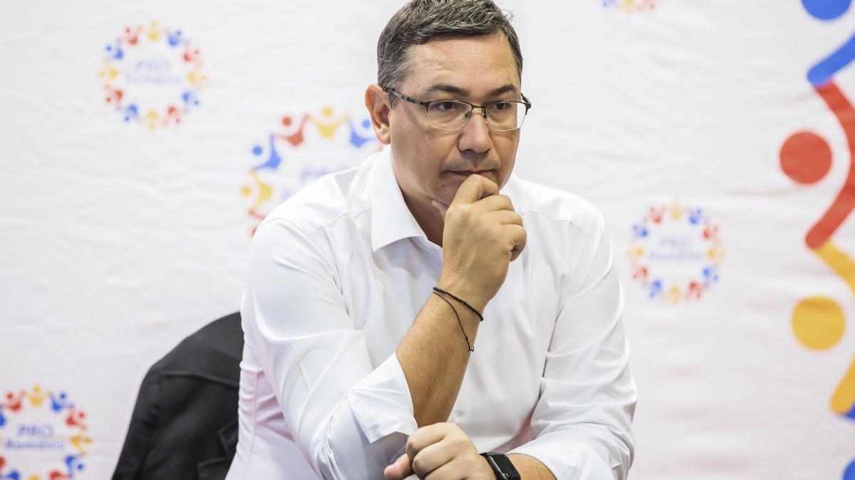 victor-ponta-economie-inquam_photos_liviu_chirica_09283000