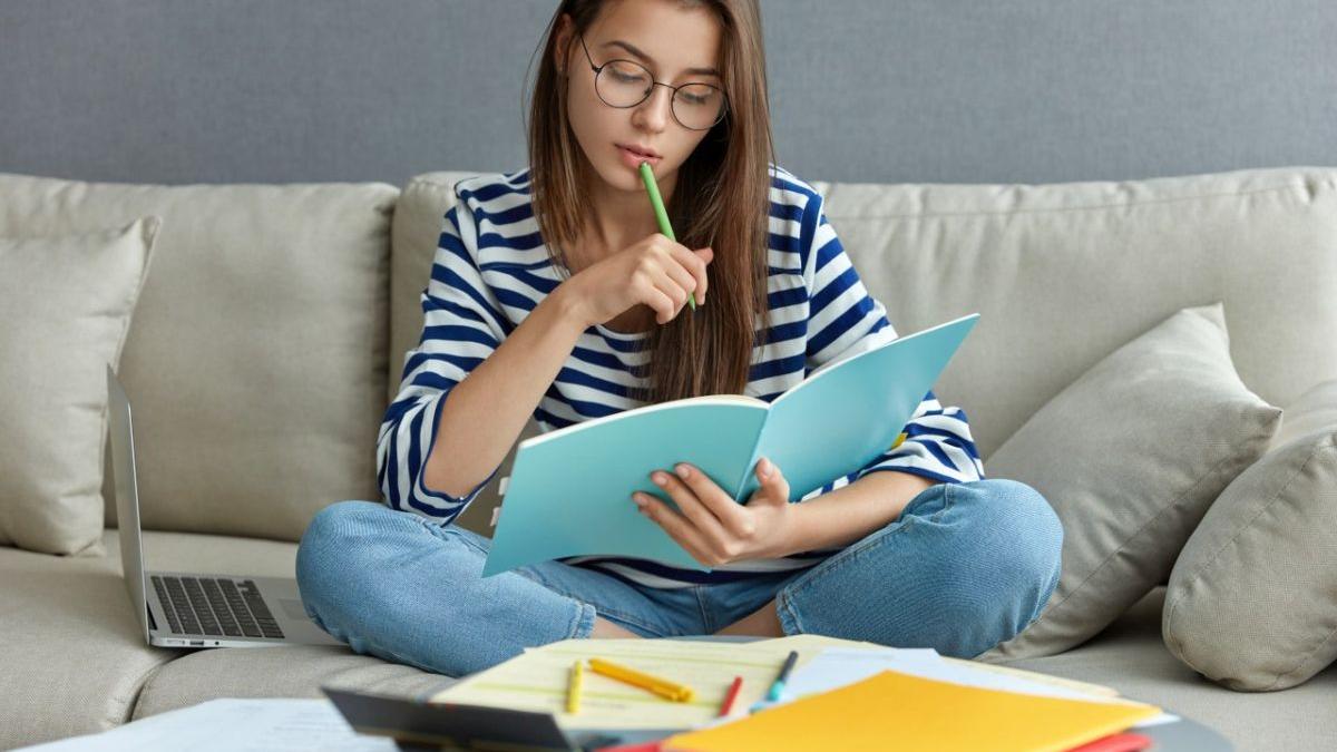 dupa-primul-curs-de-dezvoltare-personala-in-bucuresti--iti-vei-schimba-parerea-despre-tine-in-bine-sau-in-rau-2_61974100