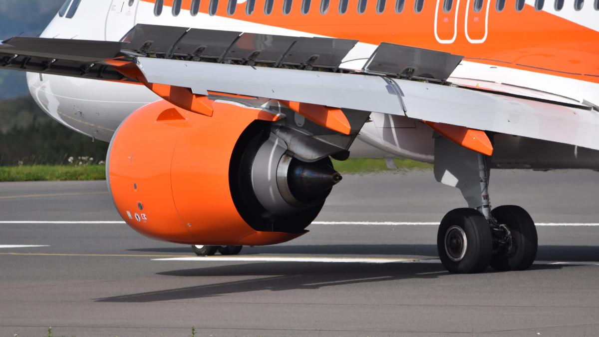 avion_easy_jet_pxl_00374600