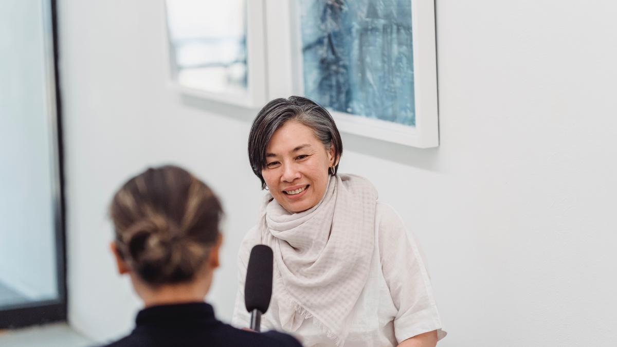 jurnalista-speriata-de-o-mascota_84280800